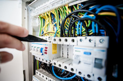 Travaux d'électricité avec devis gratuit